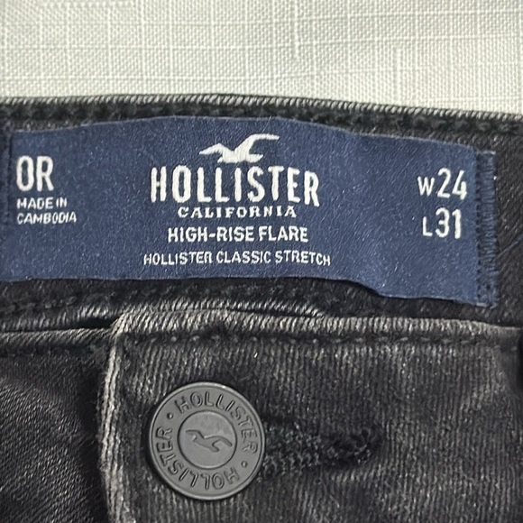 (Q3) HOLLISTER High-Rise Flare Classic Stretch Jeans, Size 24W, 31L - Picture 8 of 14